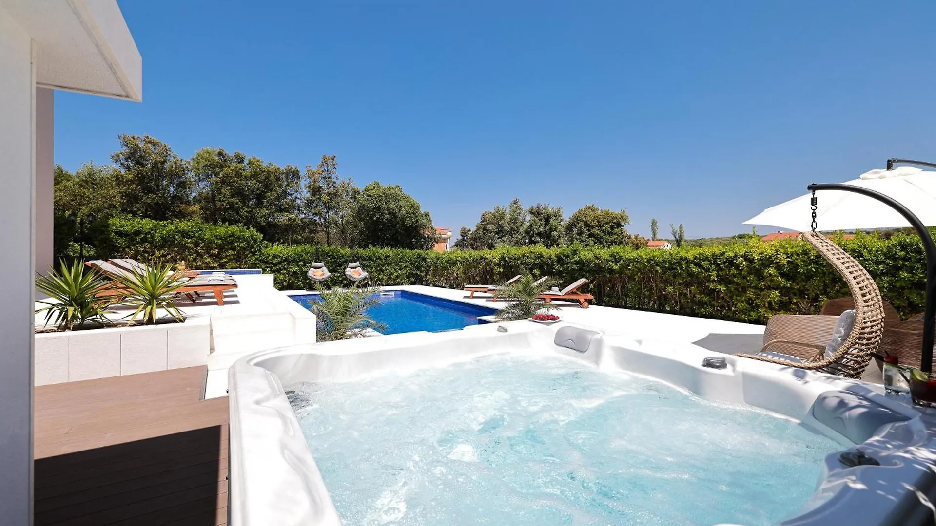 Villa Pino With Pool, Sauna & Jacuzzi 2 Petrcane 0*,