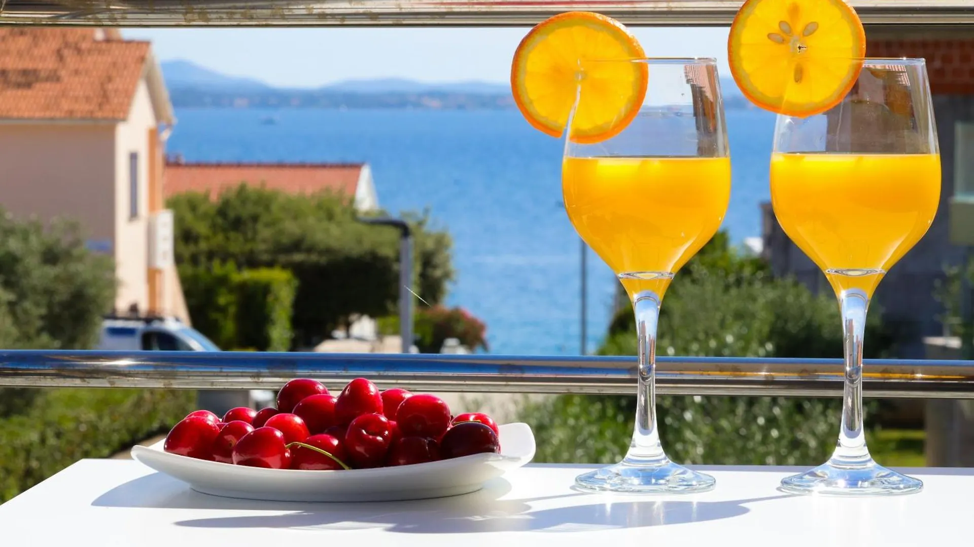 Villa Pino With Pool, Sauna & Jacuzzi 2 Petrcane Apartment