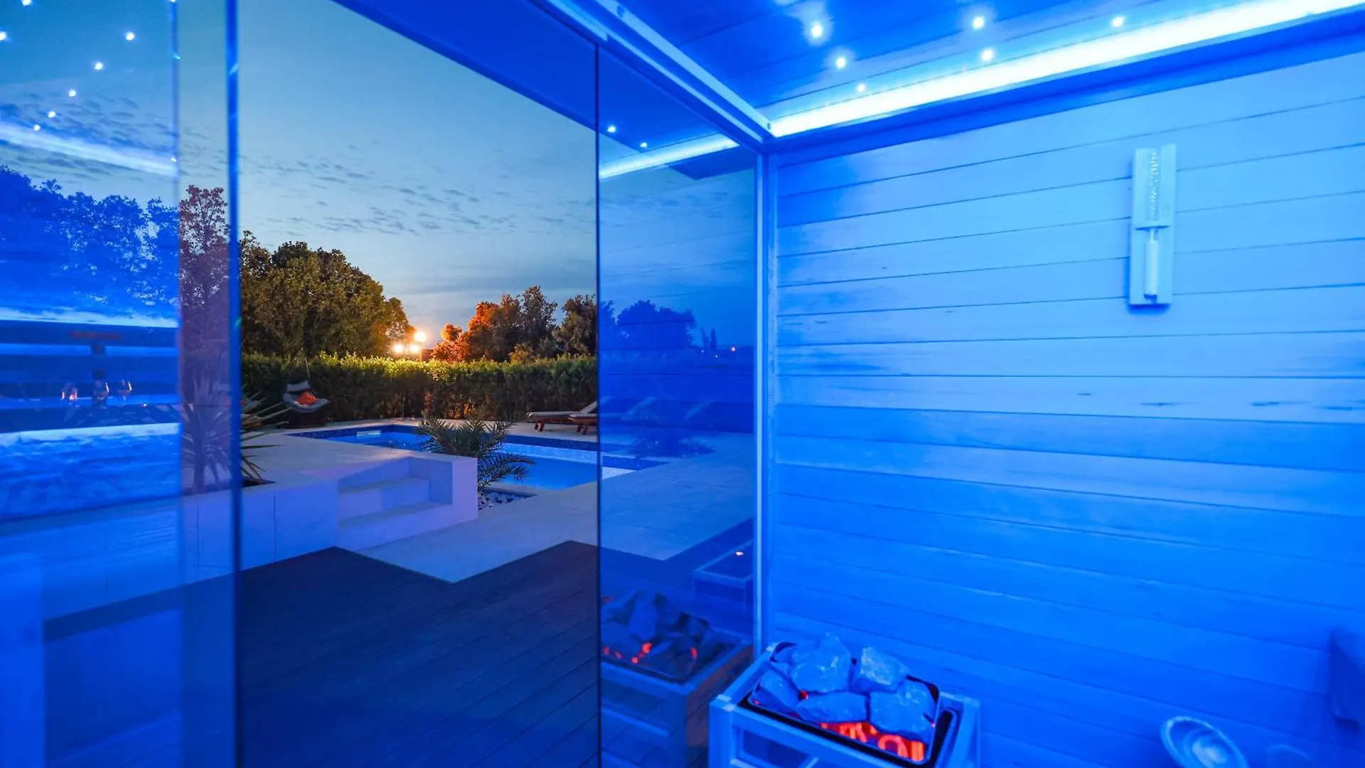 Villa Pino With Pool, Sauna & Jacuzzi 2 Petrcane 0*,  Croatia