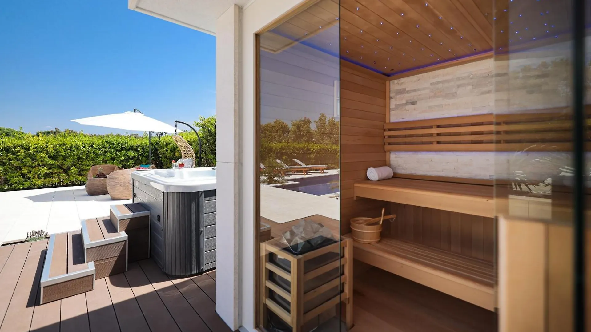 Villa Pino With Pool, Sauna & Jacuzzi 2 Petrcane Apartment