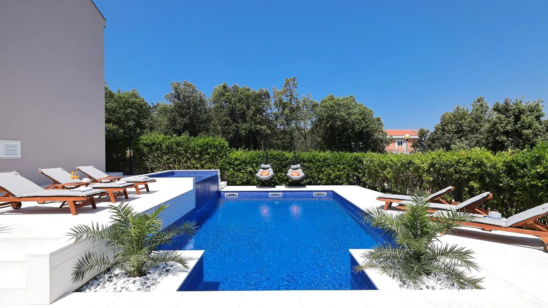 Apartment Villa Pino With Pool, Sauna & Jacuzzi 2 Petrcane